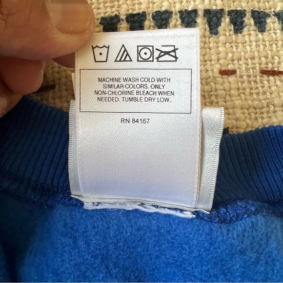 Vintage Disneyland Sweatshirt Adult XL Blue 2002 Mickey, Pluto, Donald, Goofy - Picture 10 of 11